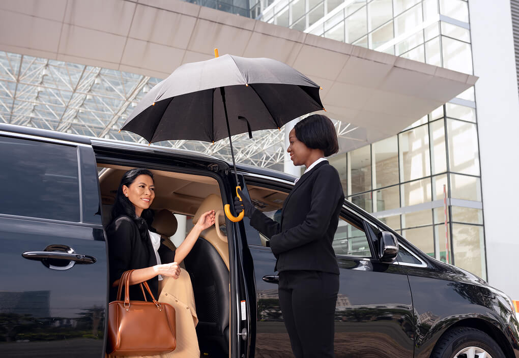 VIP Airport Transfers & Private Mobility (1) VIP Airport Transfers & Private Mobility (1)